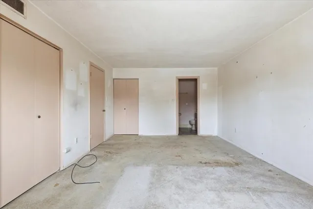 $184,000 | 171 Highland Street, Unit 204, Taunton, MA 02780