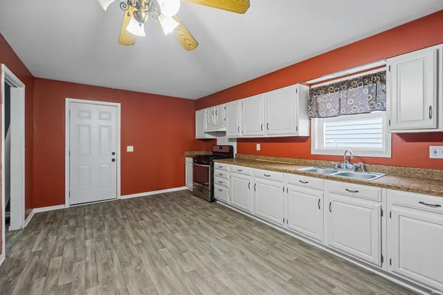 $114,900 | 213 East South G Street, Gas City, IN 46933