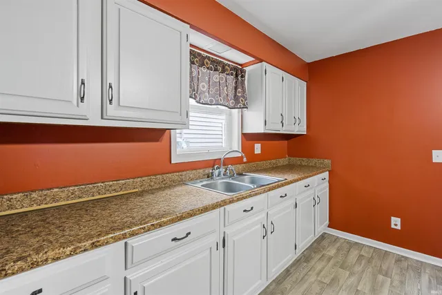 $114,900 | 213 East South G Street, Gas City, IN 46933