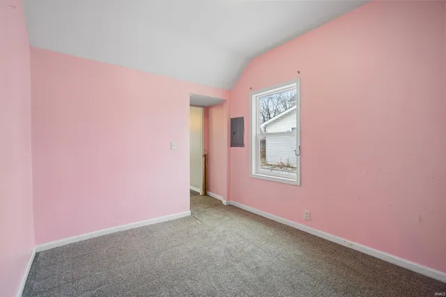 $114,900 | 213 East South G Street, Gas City, IN 46933