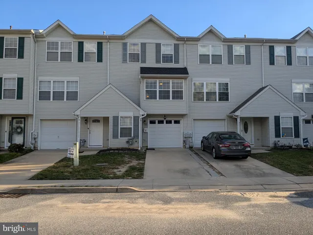 $2,500 | 6 Millstream Road, Pine Hill, NJ 08021