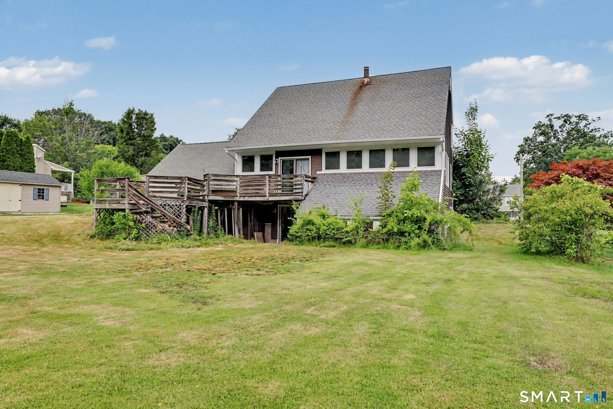 111 Daisy Circle Bristol, CT 06010 - Photo 5 of 40