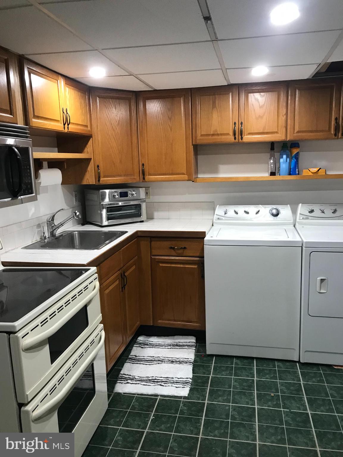 2724 Moorgate Road Dundalk, MD 21222 - Photo 15 of 21