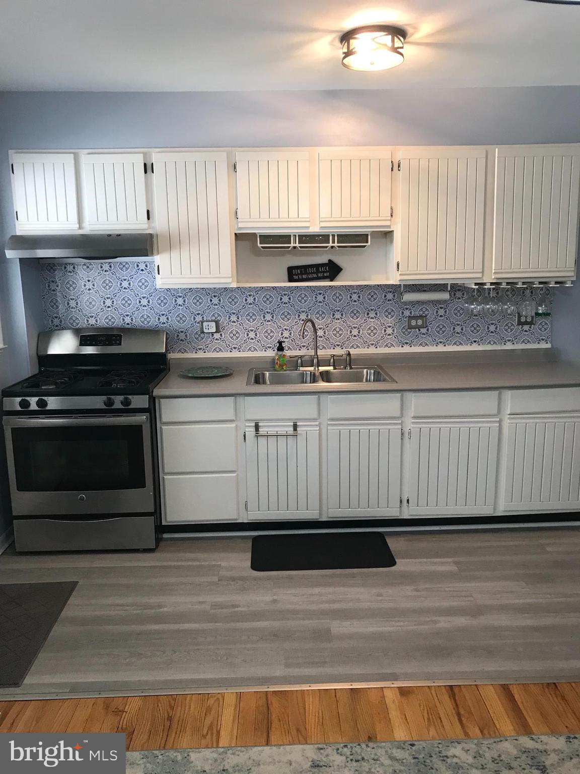 2724 Moorgate Road Dundalk, MD 21222 - Photo 4 of 21