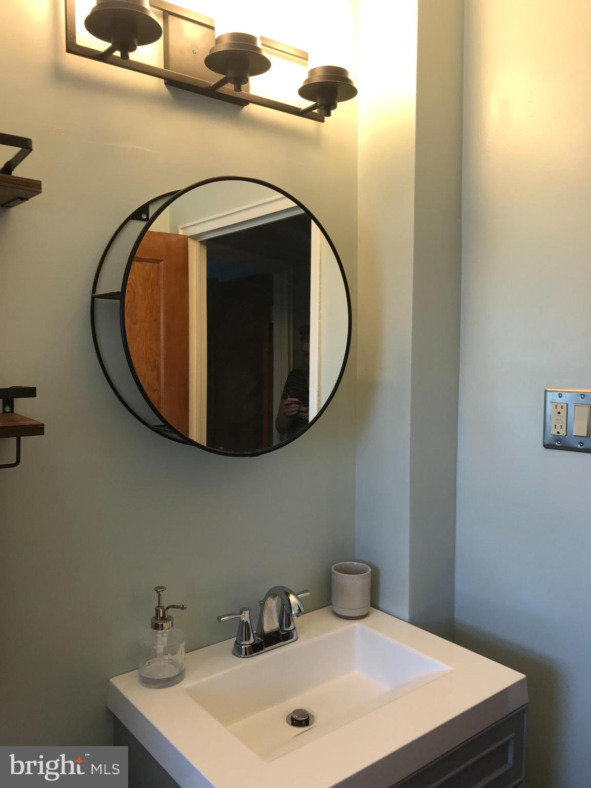 2724 Moorgate Road Dundalk, MD 21222 - Photo 10 of 21