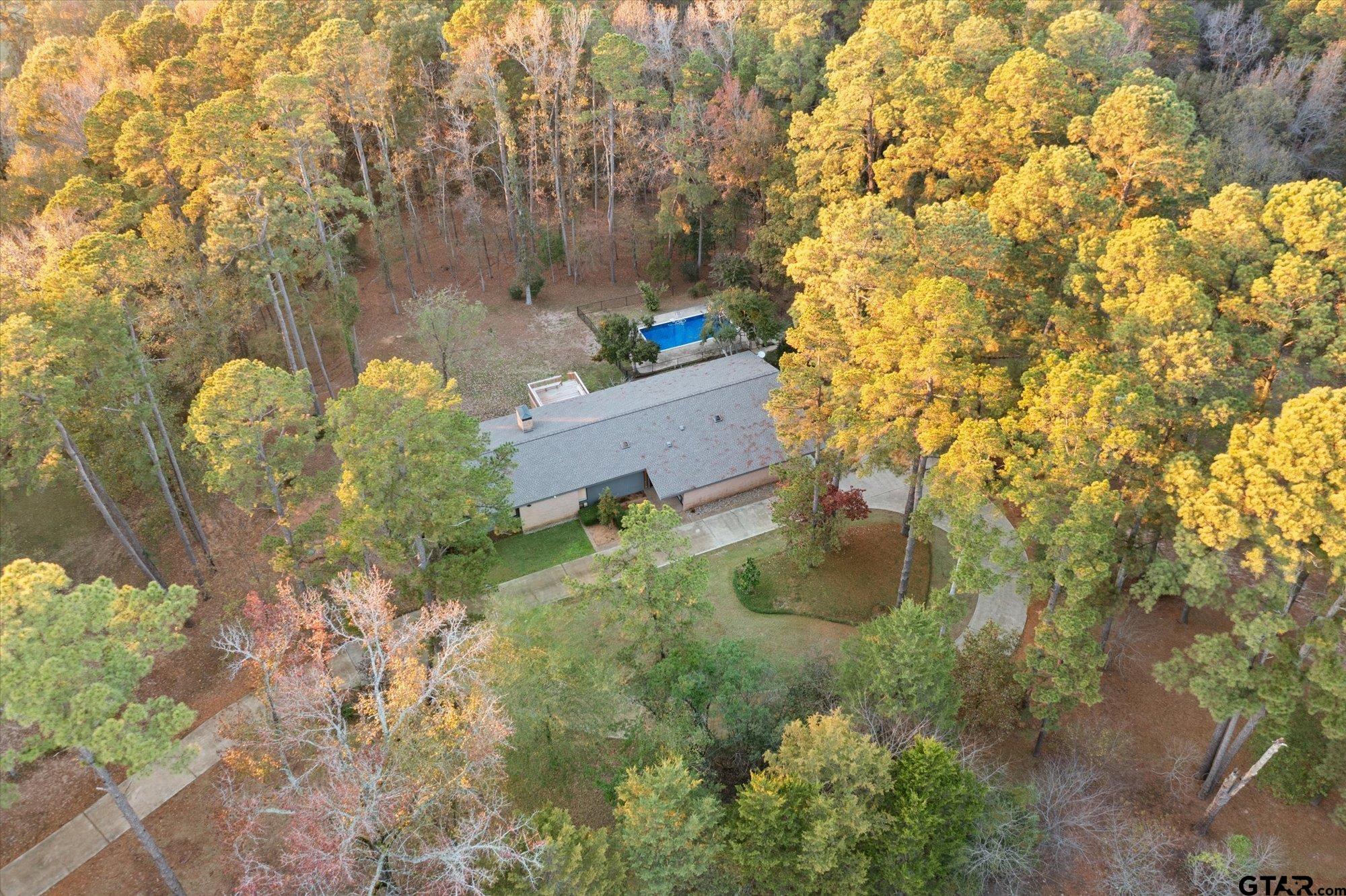 6376 Tryon Road Longview, TX 75605 - Photo 4 of 43