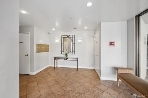 $2,495,000 | 373 Lombard Street, Unit 501, San Francisco, CA 94133