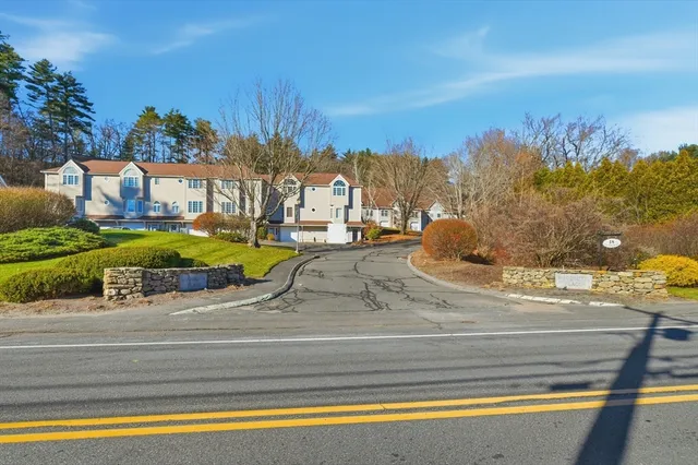 $340,000 | 18 Palmer Road, Unit 15, Monson, MA 01057