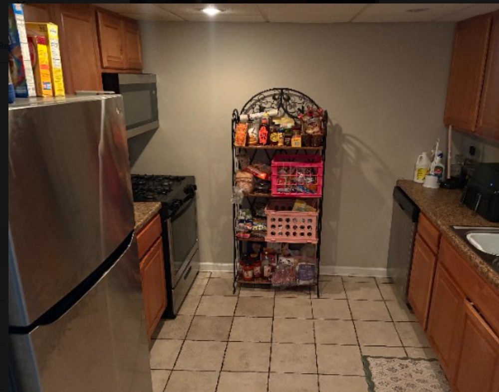 224 East Bailey Road, Unit G Naperville, IL 60565 - Photo 3 of 5