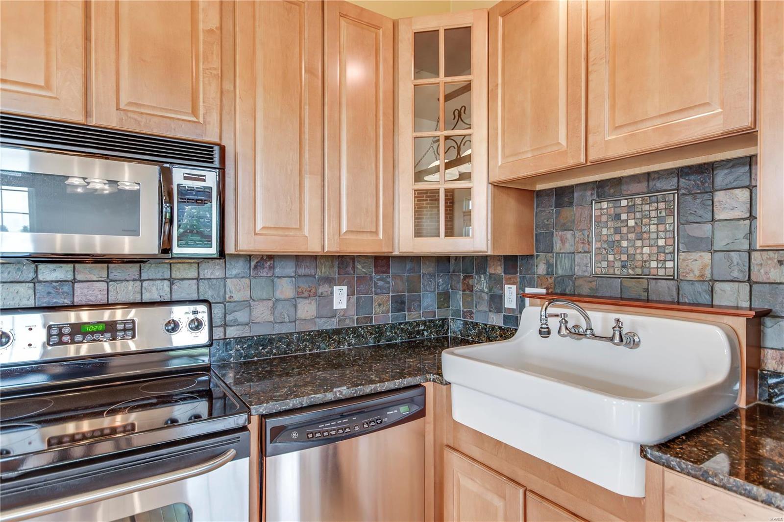 4659 Timber View Drive Waterloo, IL 62298 - Photo 15 of 38
