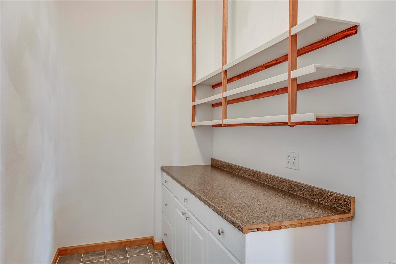 4659 Timber View Drive Waterloo, IL 62298 - Photo 16 of 38