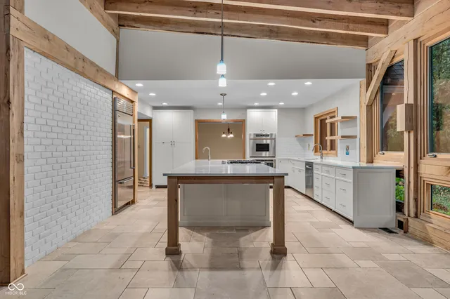 $1,229,000 | 6047 Brokenhurst Road, Indianapolis, IN 46220