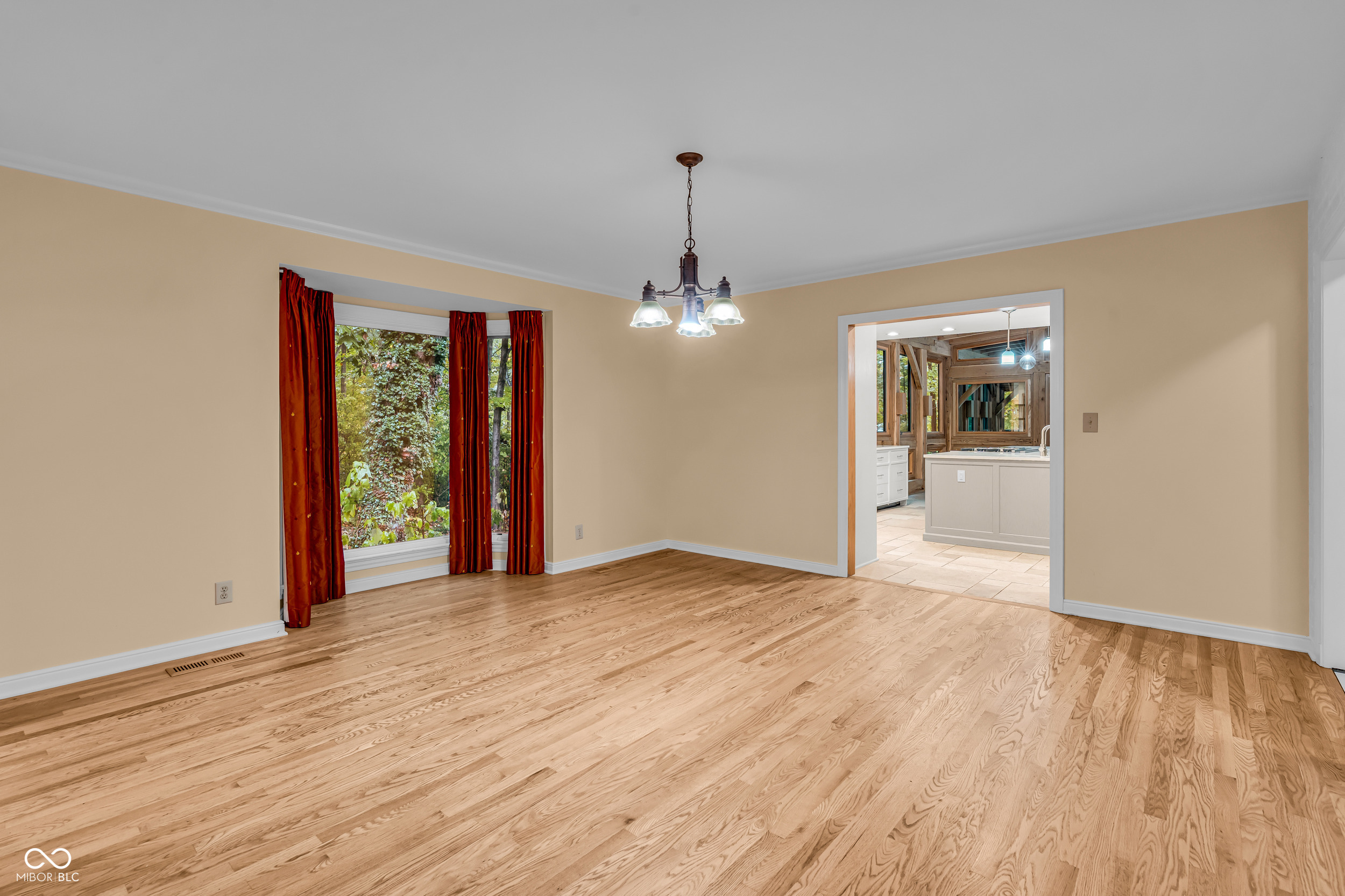 6047 Brokenhurst Road Indianapolis, IN 46220 - Photo 20 of 77