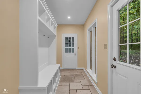 $1,175,000 | 6047 Brokenhurst Road, Indianapolis, IN 46220