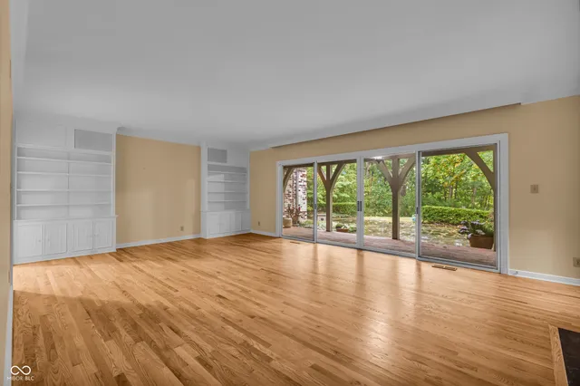 $1,229,000 | 6047 Brokenhurst Road, Indianapolis, IN 46220