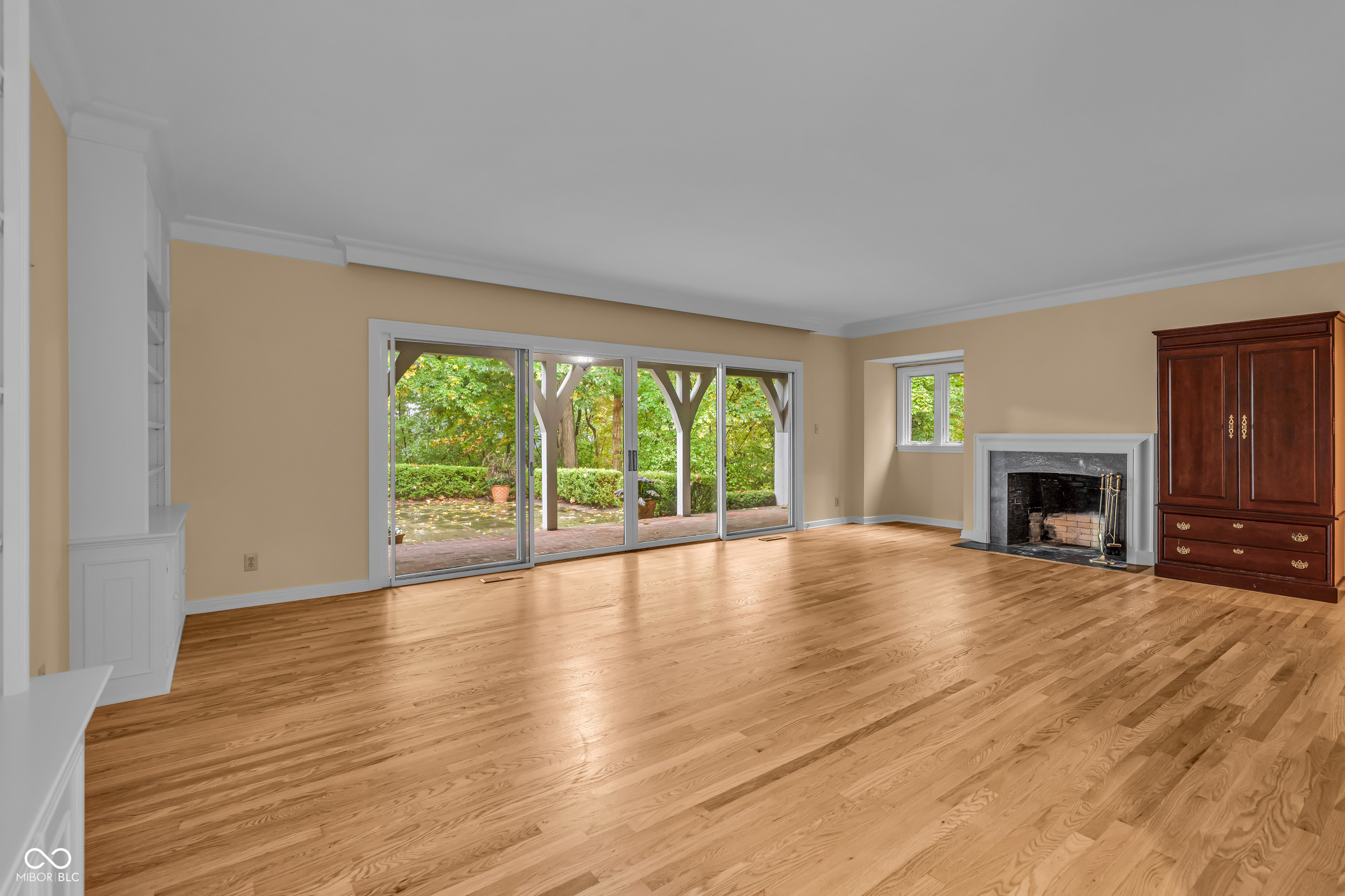 6047 Brokenhurst Road Indianapolis, IN 46220 - Photo 27 of 77