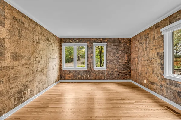$1,175,000 | 6047 Brokenhurst Road, Indianapolis, IN 46220