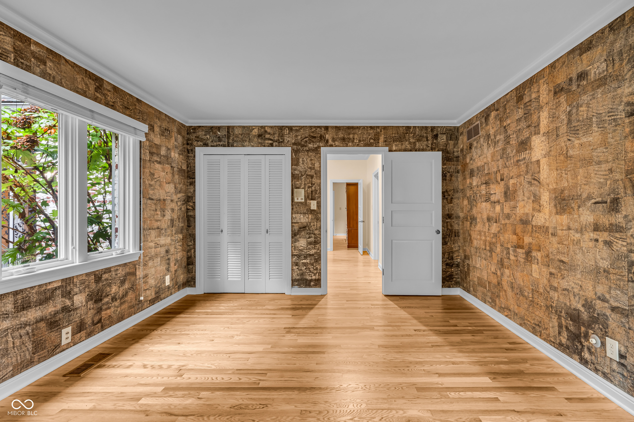 6047 Brokenhurst Road Indianapolis, IN 46220 - Photo 30 of 77