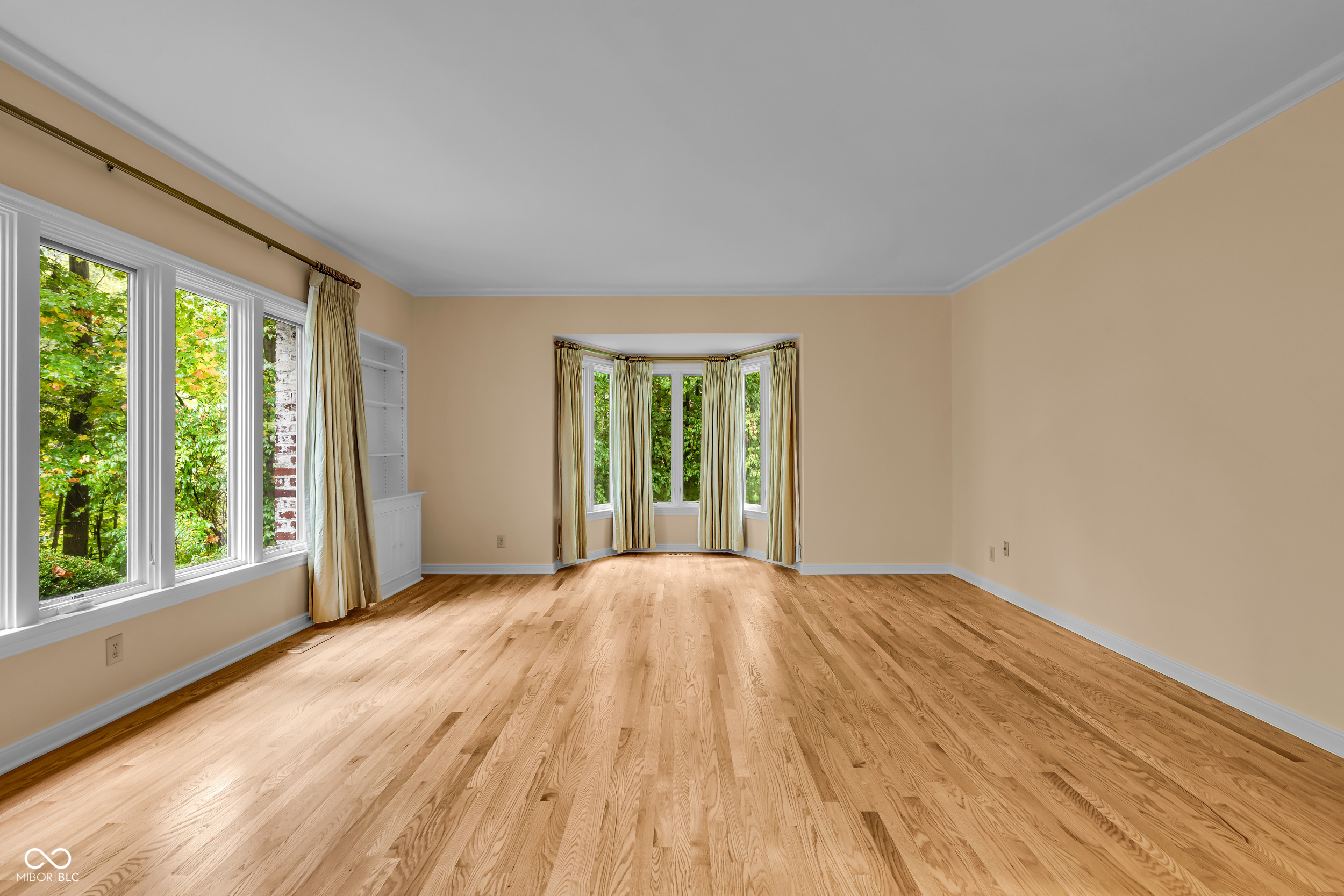 6047 Brokenhurst Road Indianapolis, IN 46220 - Photo 31 of 77