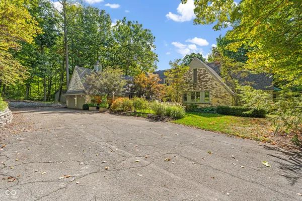 $1,175,000 | 6047 Brokenhurst Road, Indianapolis, IN 46220