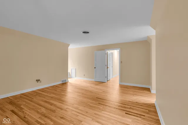 $1,229,000 | 6047 Brokenhurst Road, Indianapolis, IN 46220