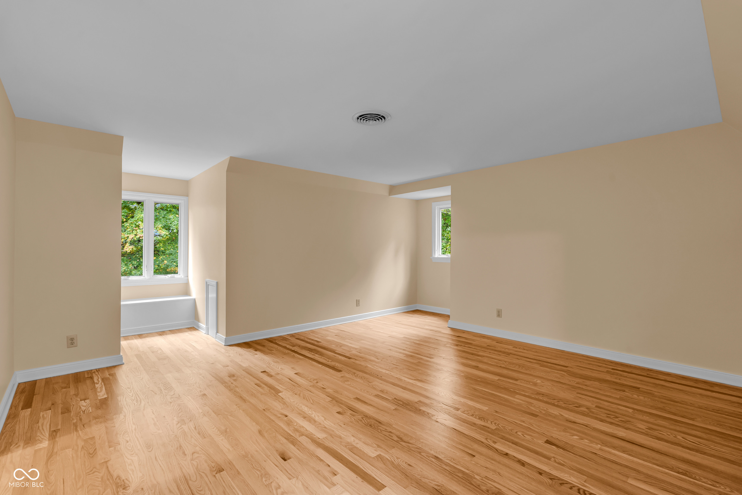 6047 Brokenhurst Road Indianapolis, IN 46220 - Photo 42 of 77