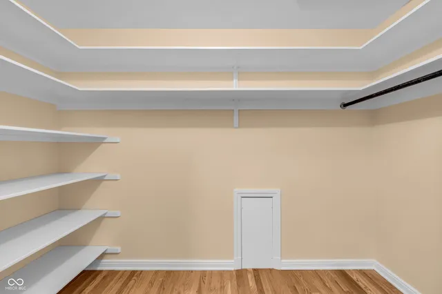 $1,229,000 | 6047 Brokenhurst Road, Indianapolis, IN 46220