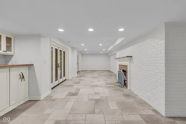 $1,229,000 | 6047 Brokenhurst Road, Indianapolis, IN 46220