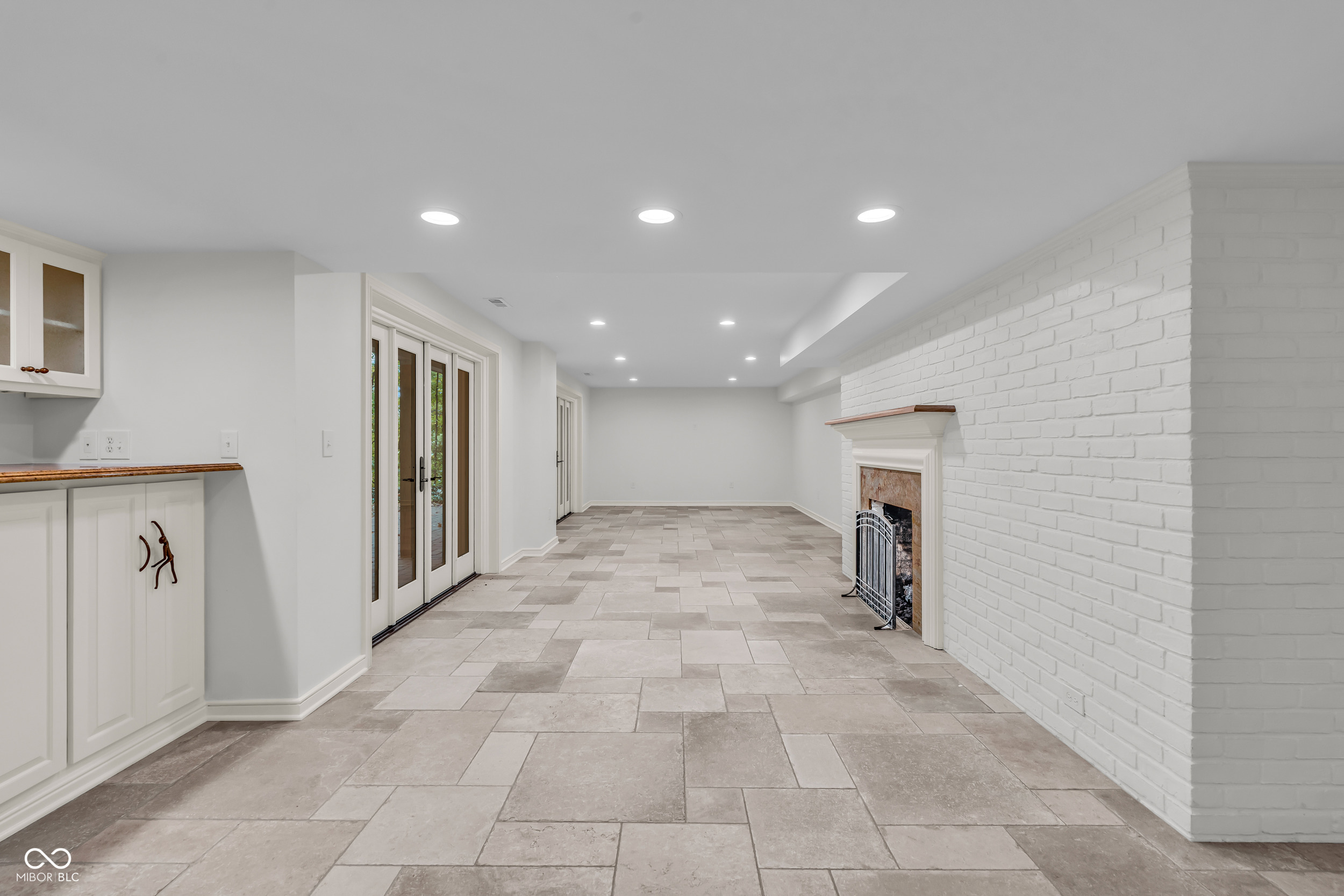 6047 Brokenhurst Road Indianapolis, IN 46220 - Photo 49 of 77