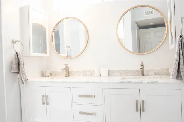 $3,300 | 4705 Kester Avenue, Sherman Oaks, CA 91403