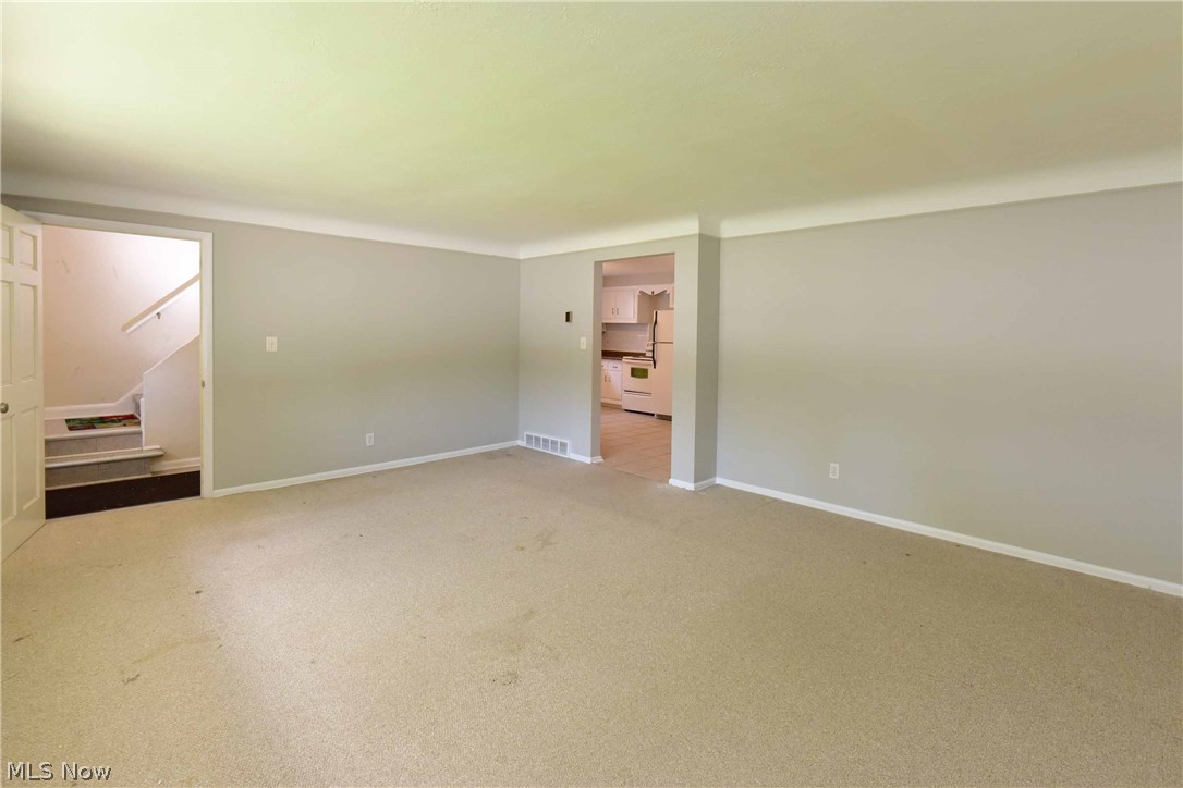 2824-2826 Snow Road Cleveland, OH 44134 - Photo 10 of 34