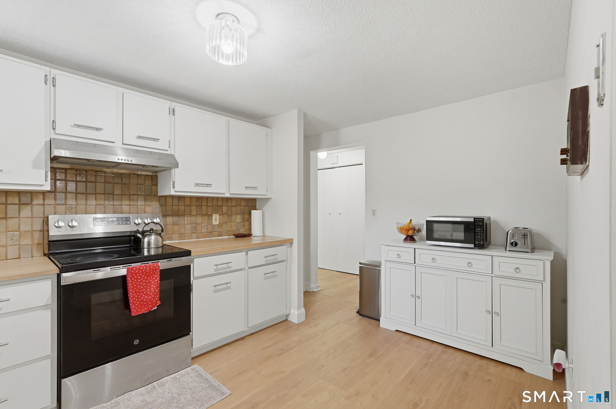 64 Shepard Avenue, Unit 64 Hamden, CT 06514 - Photo 5 of 13