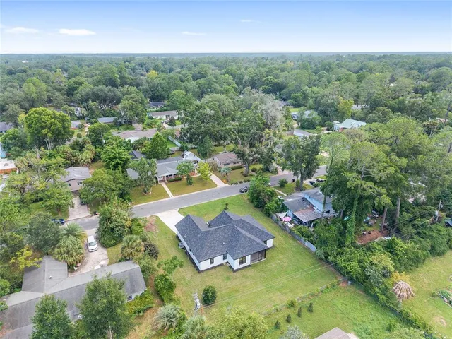 $605,000 | 4430 Northwest 18th Place, Gainesville, FL 32605