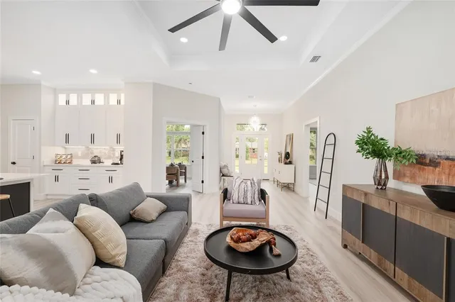 $605,000 | 4430 Northwest 18th Place, Gainesville, FL 32605