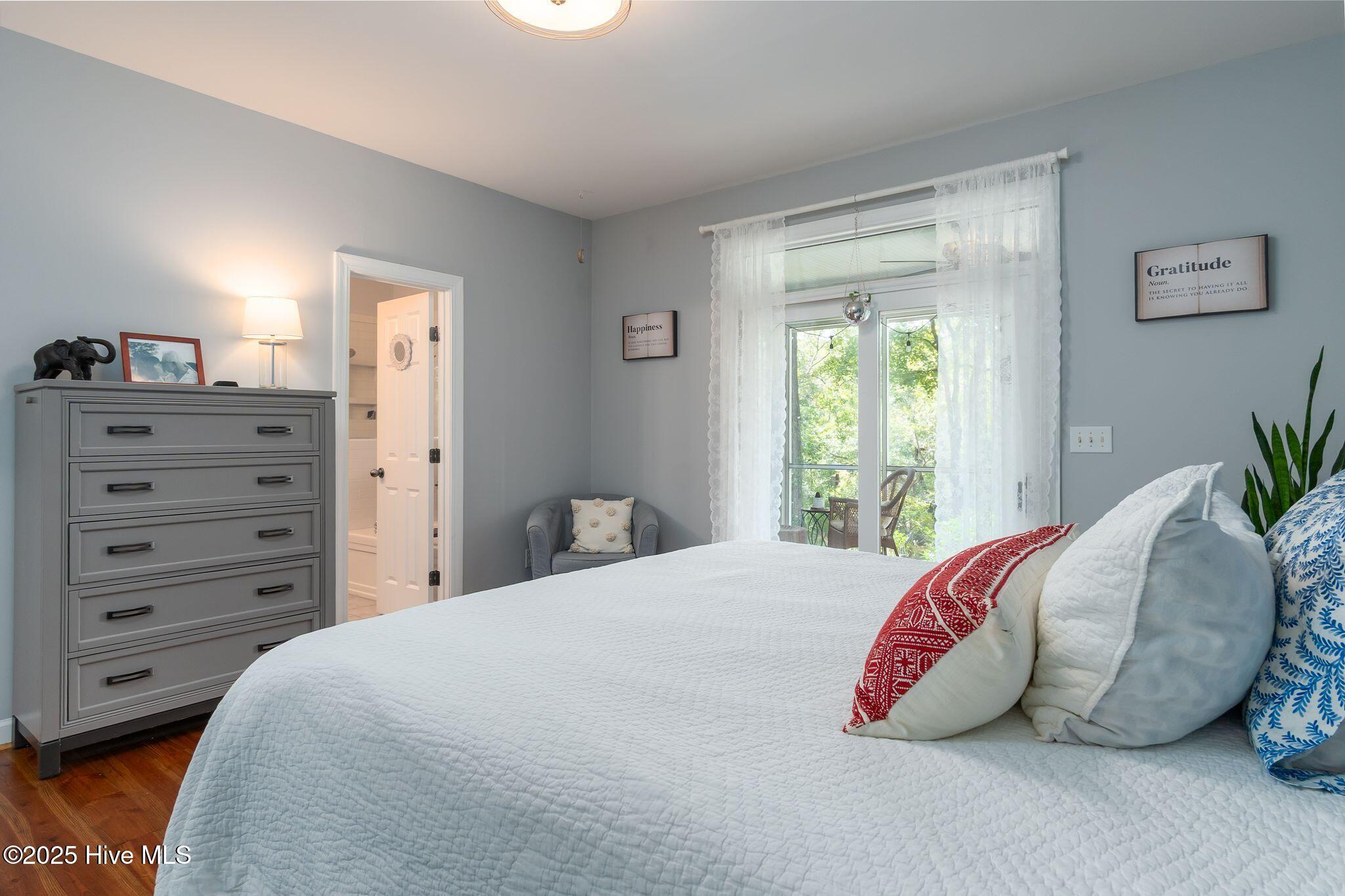 138 Hughes Plantation Road Pollocksville, NC 28573 - Photo 29 of 81 138 Hughes Plantation Rd-33