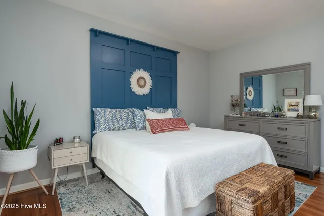 $650,000 | 138 Hughes Plantation Road, Pollocksville, NC 28573