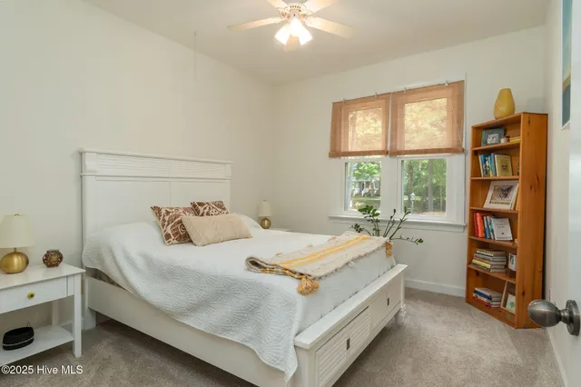 $650,000 | 138 Hughes Plantation Road, Pollocksville, NC 28573