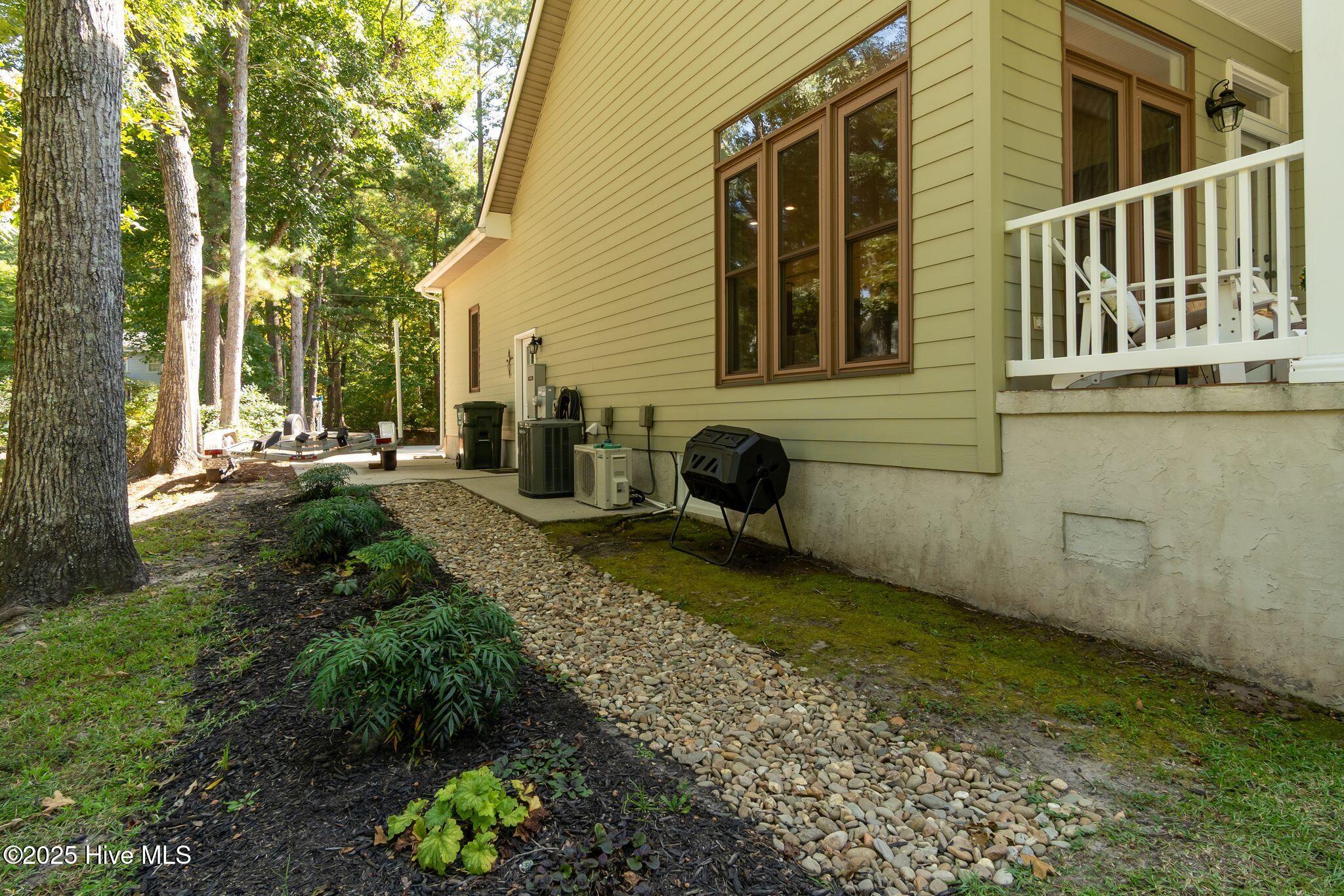 138 Hughes Plantation Road Pollocksville, NC 28573 - Photo 60 of 81 138 Hughes Plantation Rd-84