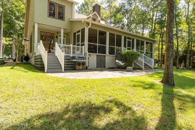 $650,000 | 138 Hughes Plantation Road, Pollocksville, NC 28573