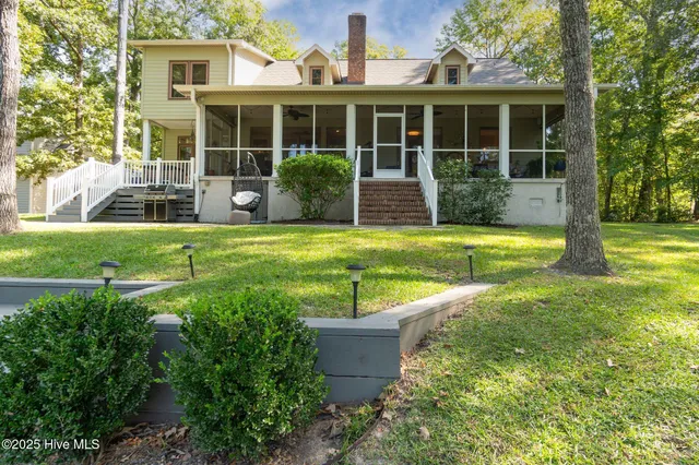 $650,000 | 138 Hughes Plantation Road, Pollocksville, NC 28573