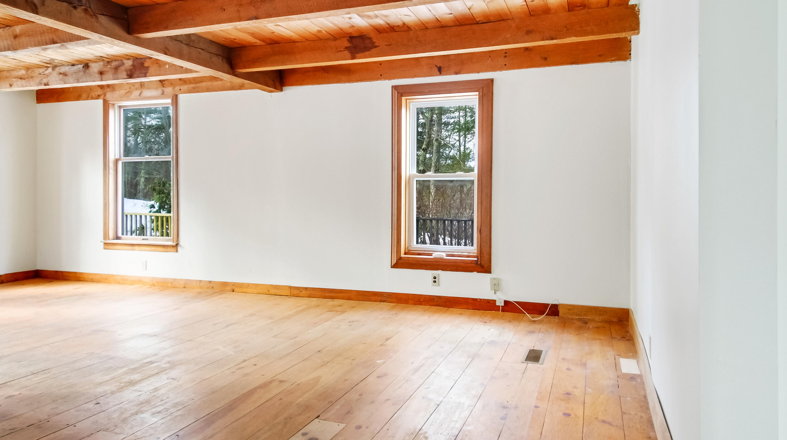 639 Arrowsic Road Bath, ME 04530 - Photo 29 of 67 Livingroom
