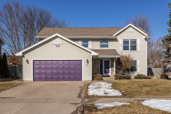 925 Lake Street, Onalaska, WI 54650