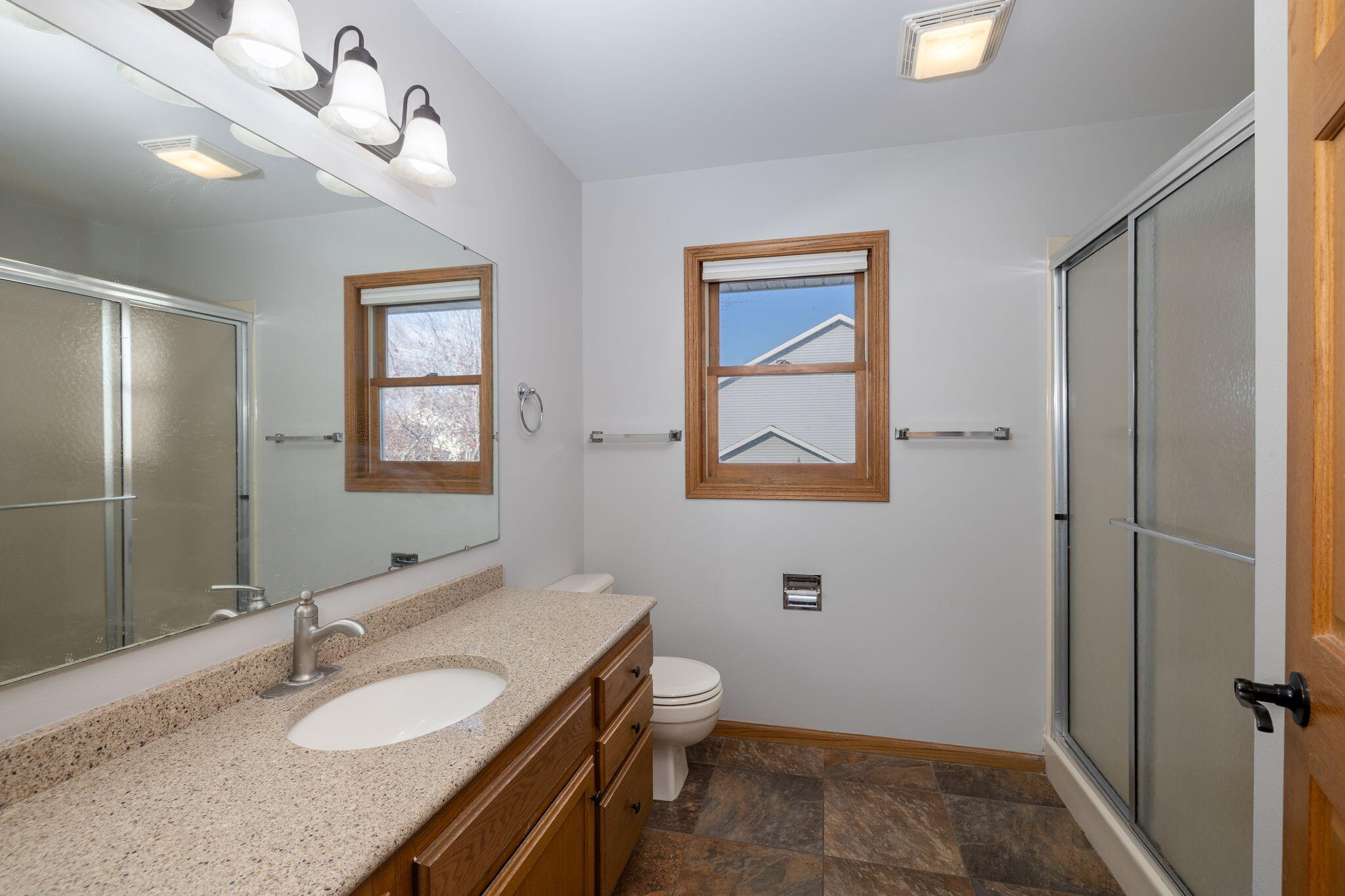 925 Lake Street Onalaska, WI 54650 - Photo 15 of 28 Master Bath