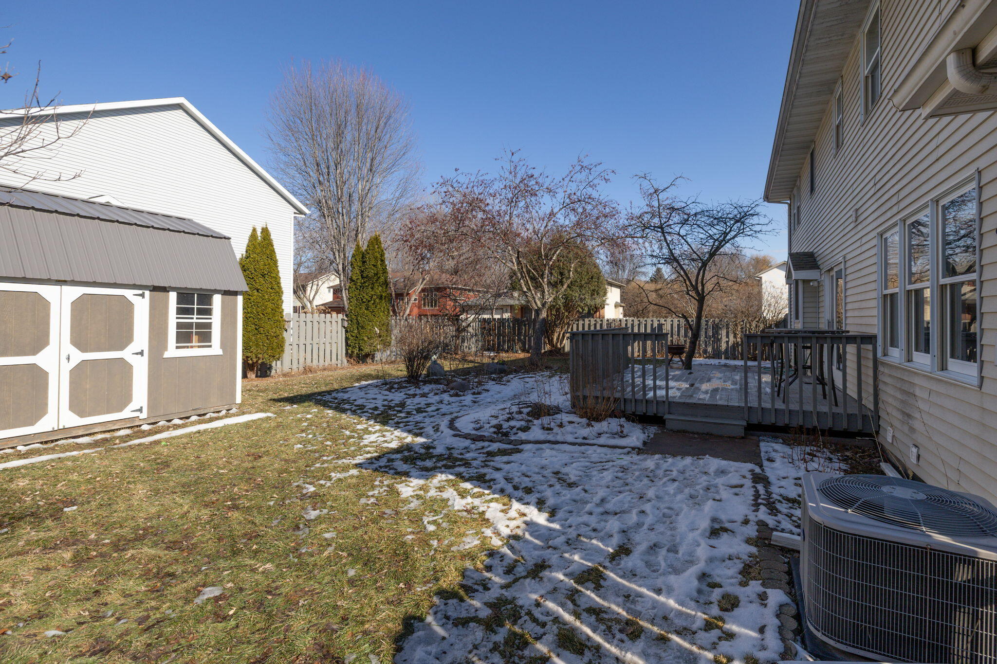 925 Lake Street Onalaska, WI 54650 - Photo 26 of 28 Backyard