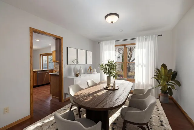 $449,900 | 925 Lake Street, Onalaska, WI 54650