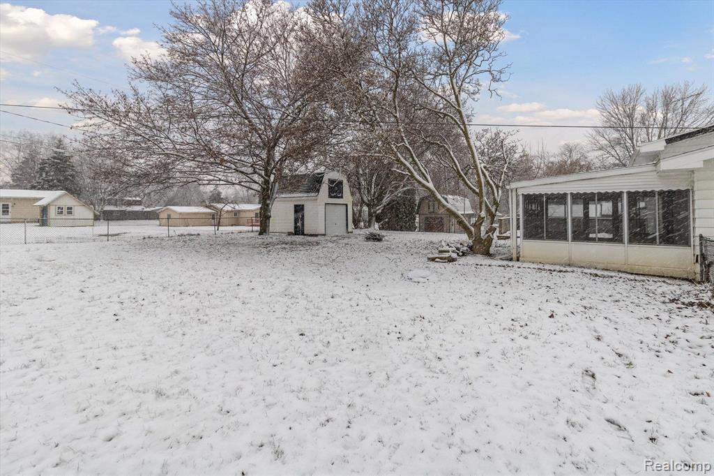 10446 Linden Road Grand Blanc, MI 48439 - Photo 29 of 32 Gallery Image 29