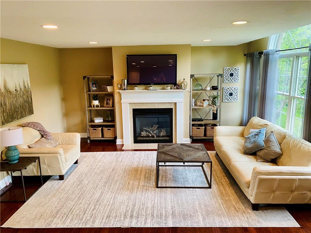 2751 Cole Road Wexford, PA 15090 - Photo 3 of 21 Gallery Image 3