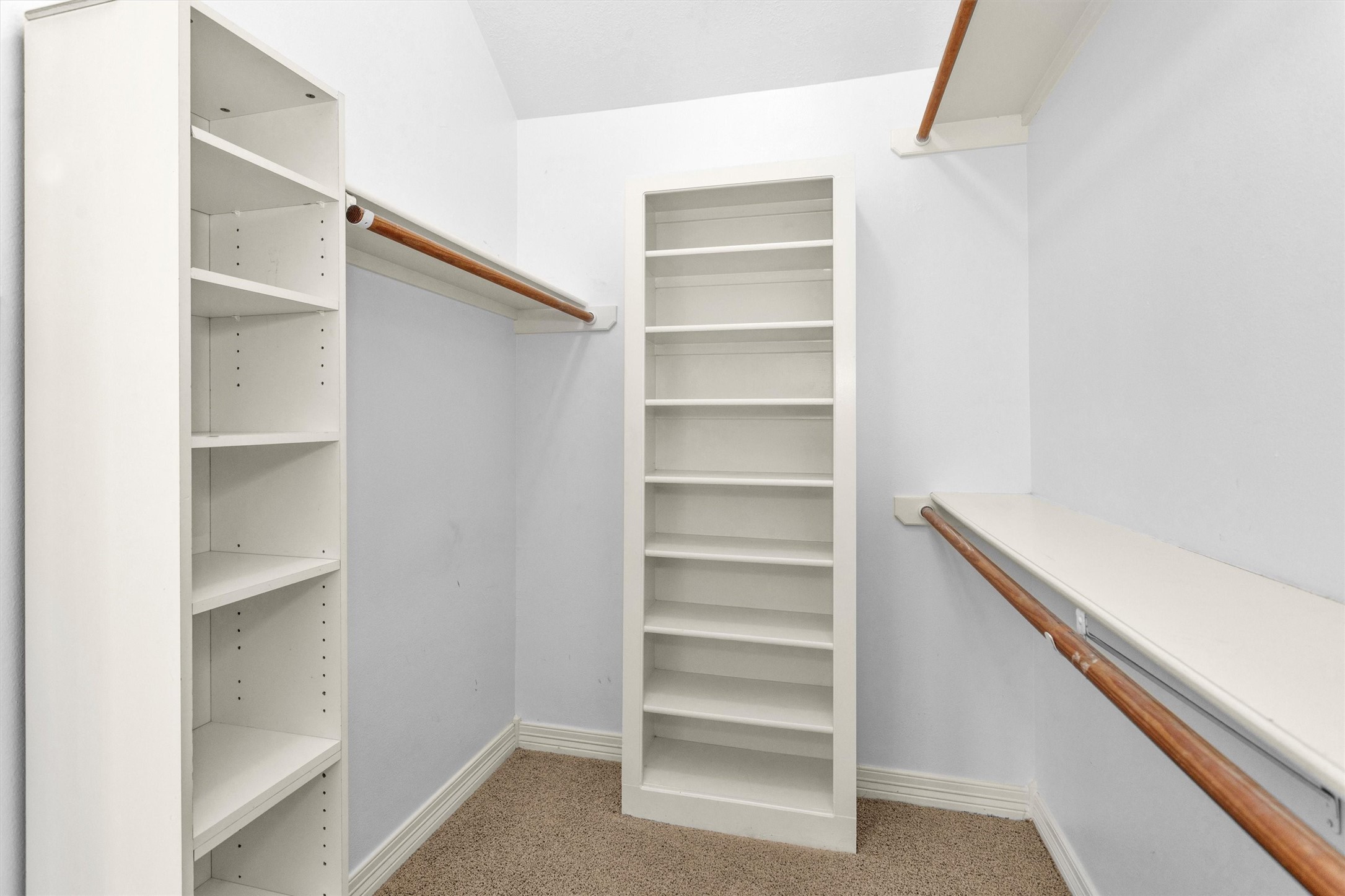 5307 Summerland Ridge Court Houston, TX 77041 - Photo 24 of 35 Large walk-in primary closet