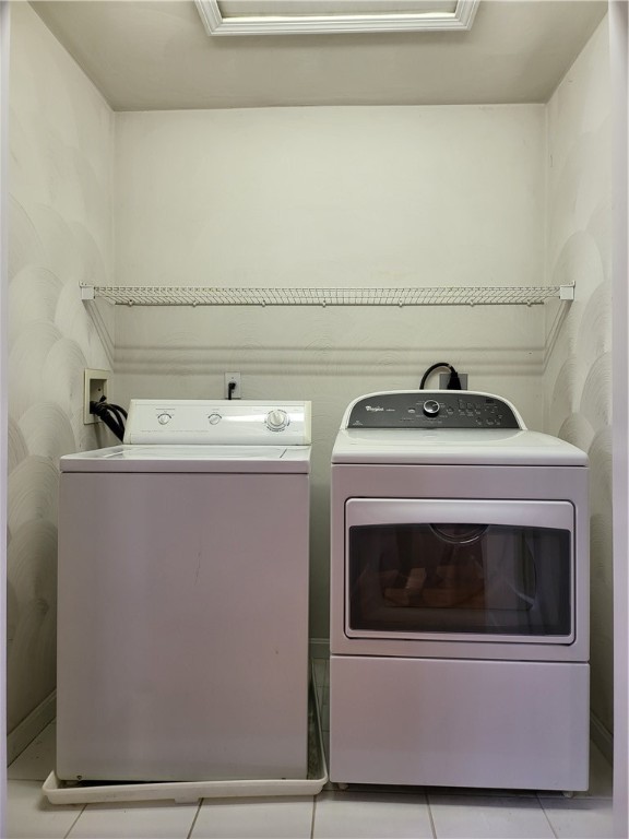 572 Smithfield Road, Unit 1 North Providence, RI 02904 - Photo 19 of 24