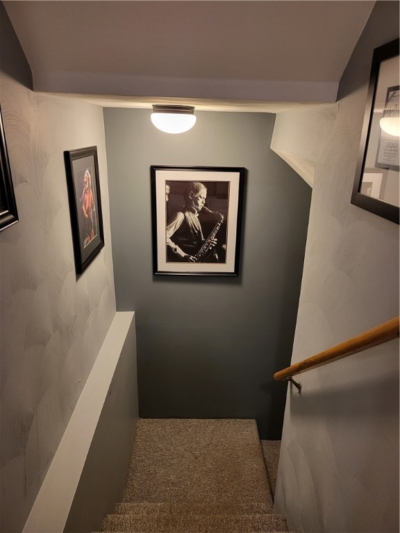 572 Smithfield Road, Unit 1 North Providence, RI 02904 - Photo 20 of 24
